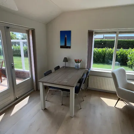 Vakantiehuis Mooie Vlakbij De Zee! Ouddorp