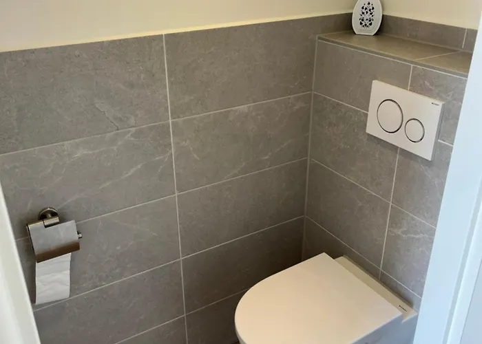 Holiday home Mooie Vlakbij De Zee!